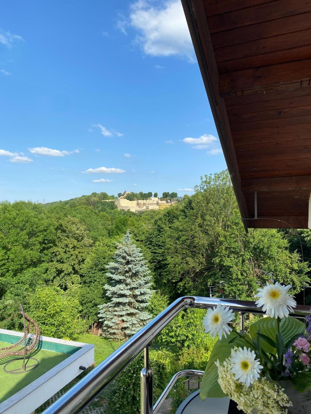 Rapsodia Pension Сучава Екстер'єр фото