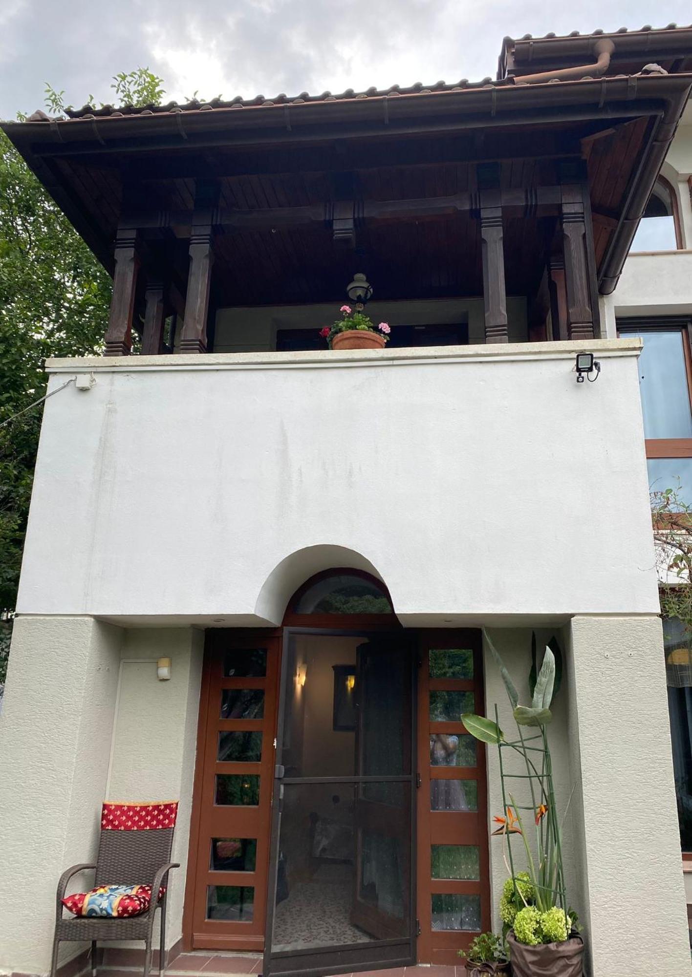 Rapsodia Pension Сучава Екстер'єр фото